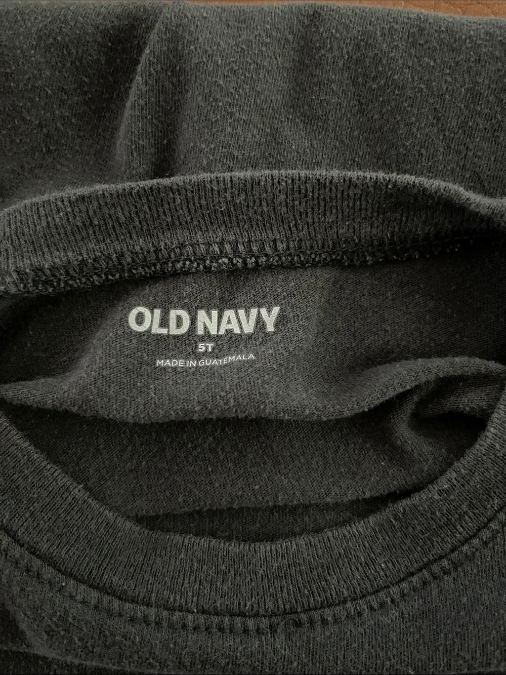 Old Navy Kids Long-Sleeve Logo Tee - Charcoal Gray & White Print